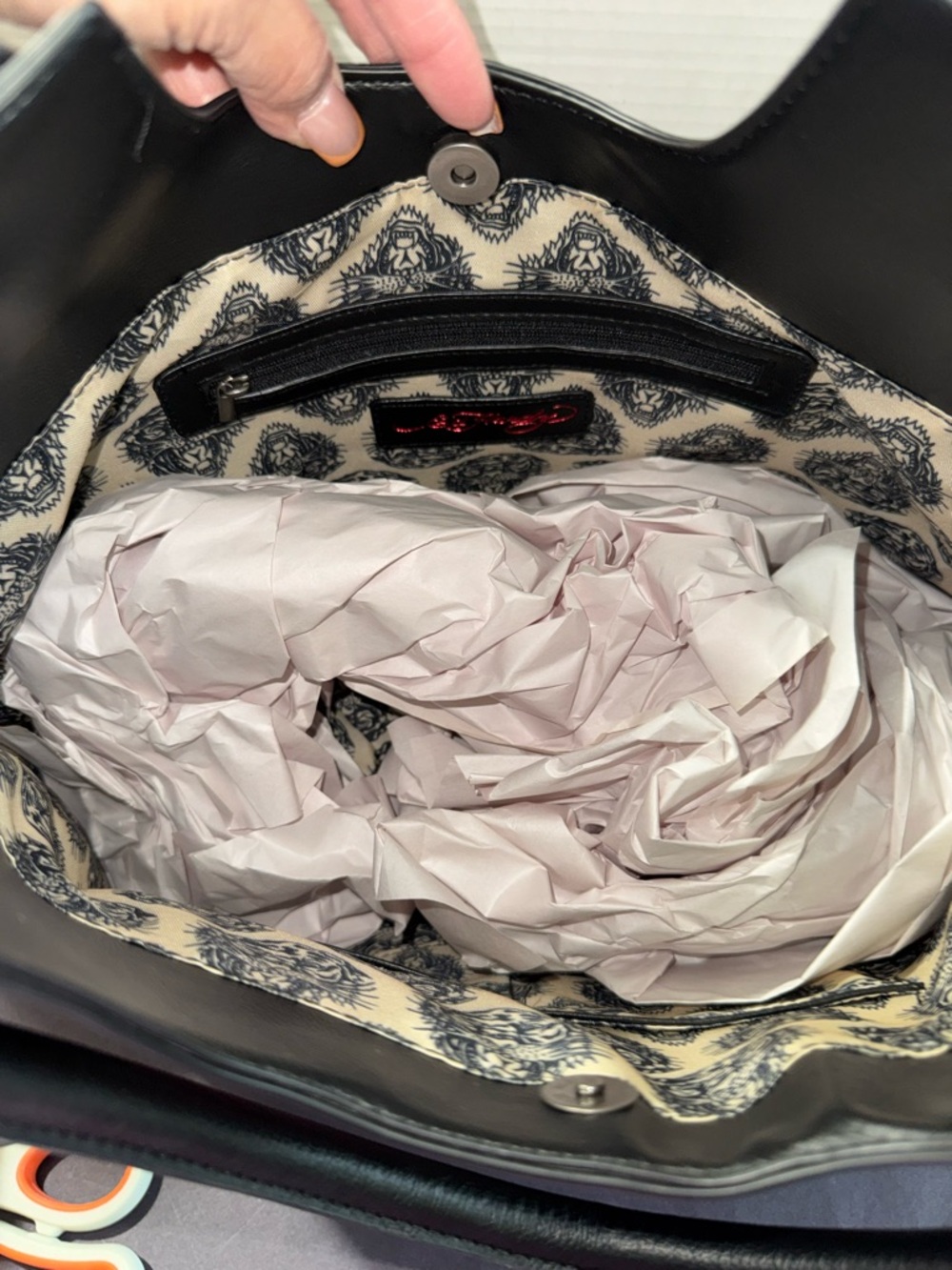 Ed Hardy Black Floral Skull Tote Bag - Pink Accents BNWT - Picture 7 of 11